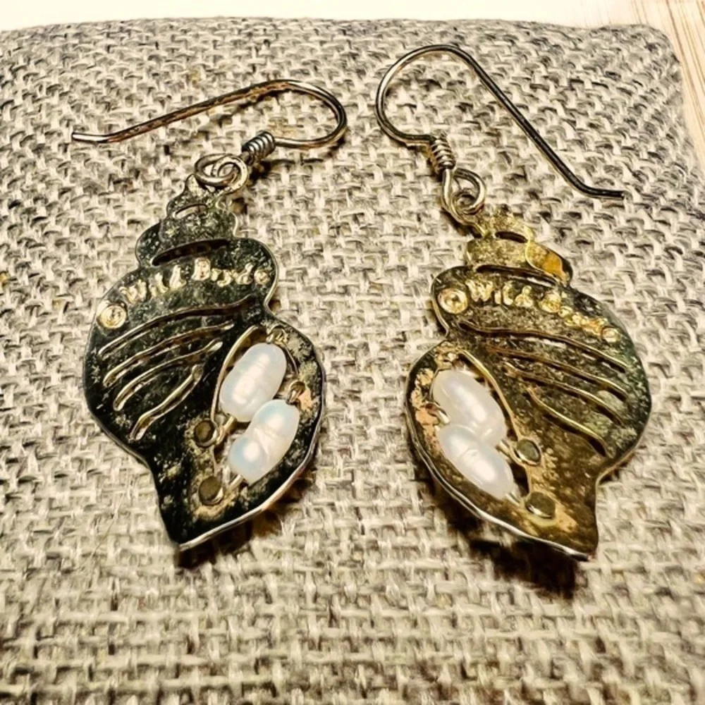 Wild Byrde Conch Shell Dangle Earrings Pearl French Hook Seashell Eclectic Artsy